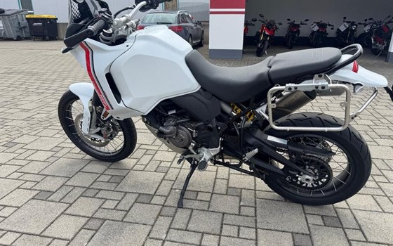 Gebrauchtmotorrad Ducati DesertX - Bild 2