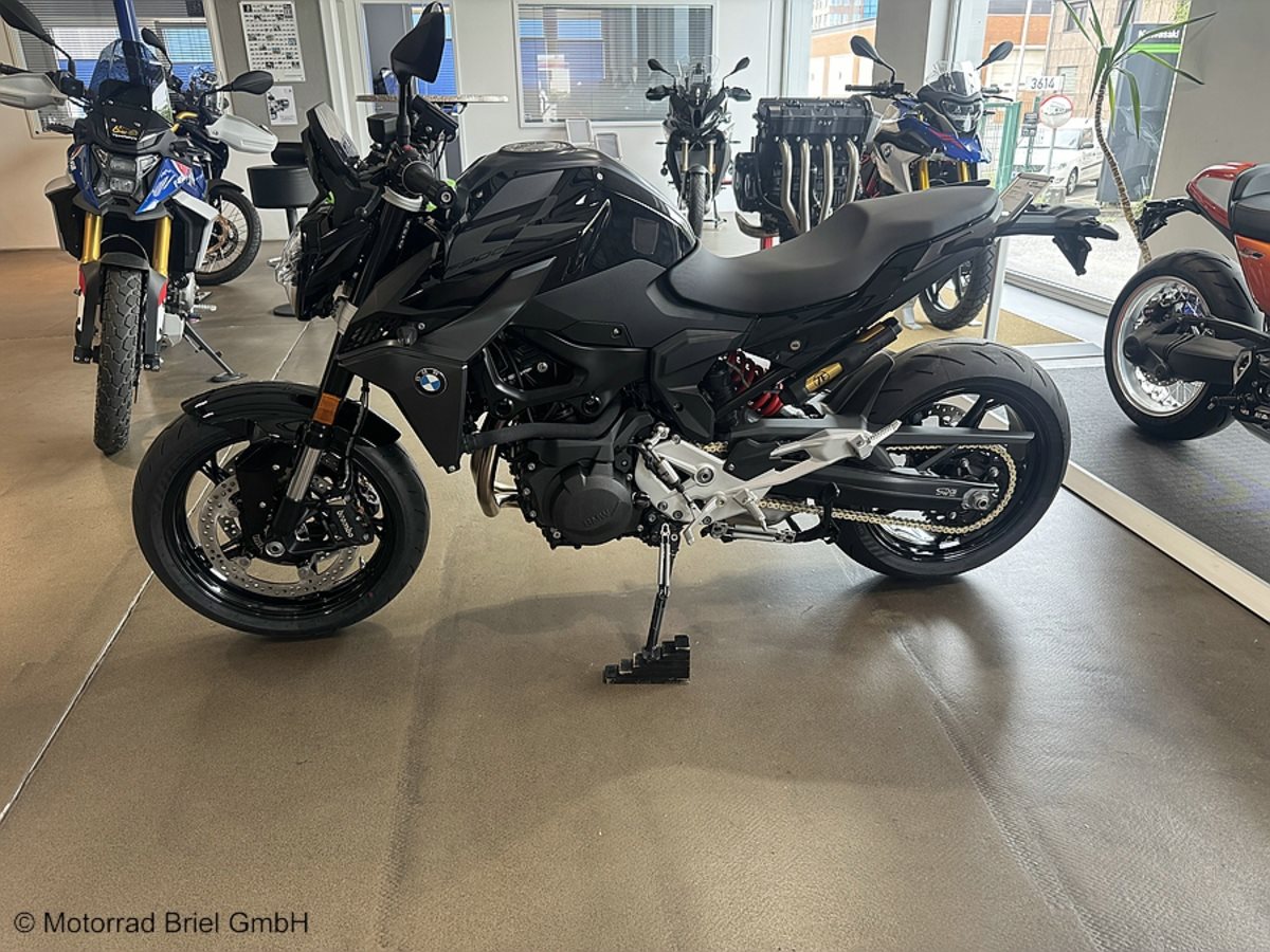 BMW F 900 R