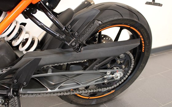 Gebrauchtmotorrad KTM 125 Duke - Bild 15