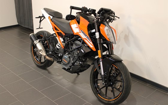 Gebrauchtmotorrad KTM 125 Duke - Bild 4
