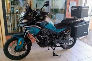 Angebot CFMOTO 800MT-ES