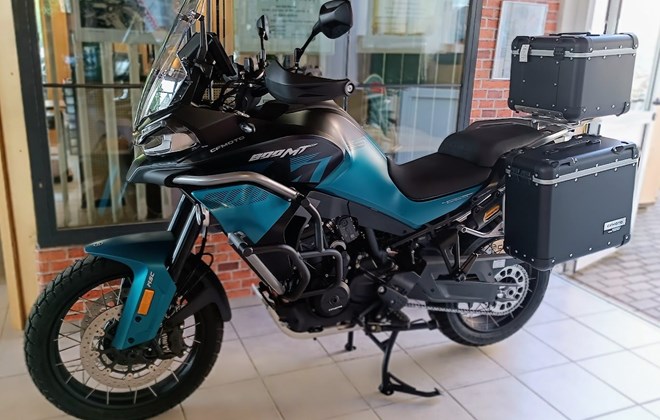 CFMOTO 800MT-ES