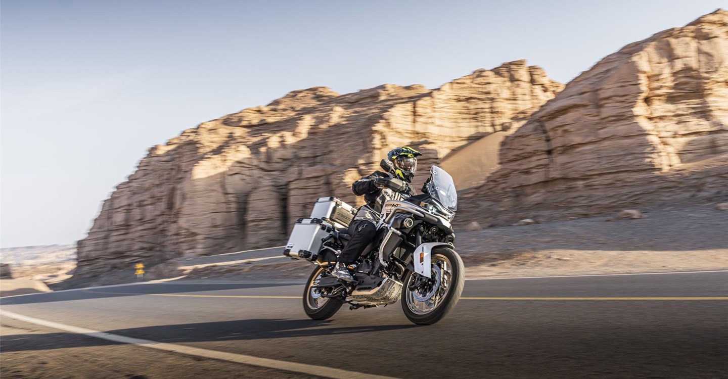 Angebot CFMOTO 800MT-ES