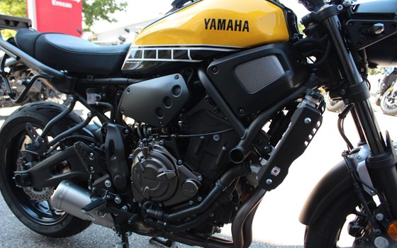 Gebrauchtmotorrad Yamaha XSR700 - Bild 9
