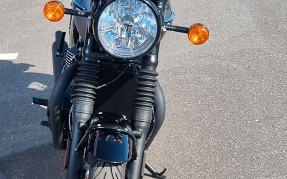 Gebrauchtmotorrad Triumph Bonneville T120 Black - Bild 4