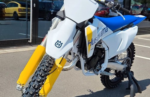Neumotorrad Husqvarna TC 125