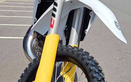 Neufahrzeug Husqvarna TC 125 - Bild 2