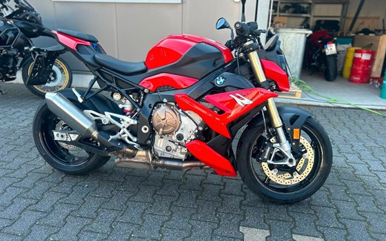 Gebrauchtmotorrad BMW S 1000 R - Bild 1