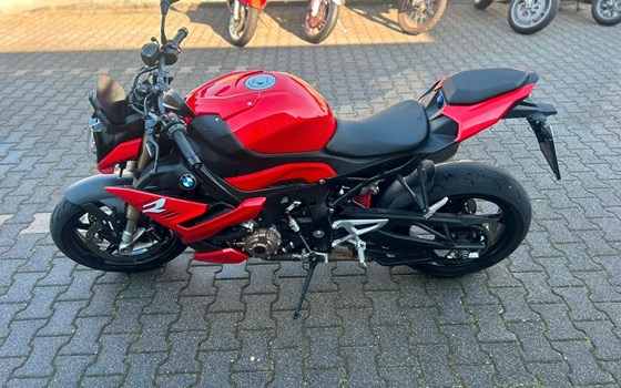 Gebrauchtmotorrad BMW S 1000 R - Bild 5