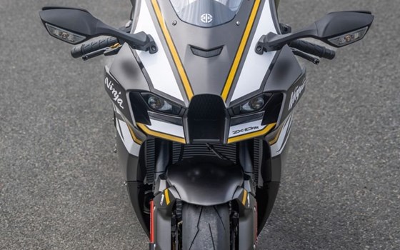 Neufahrzeug Kawasaki Ninja ZX-10RR - Bild 9