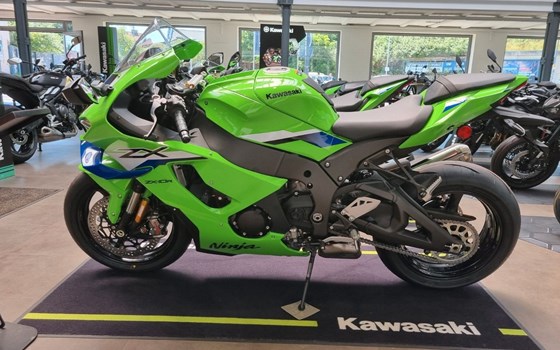 Gebrauchtmotorrad Kawasaki Ninja ZX-10R - Bild 2
