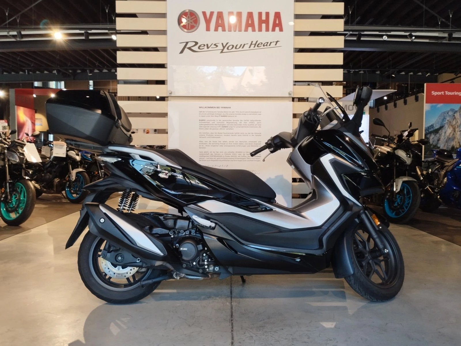 Honda Forza 350