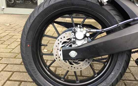 Neufahrzeug Aprilia Tuono 125 - Bild 9