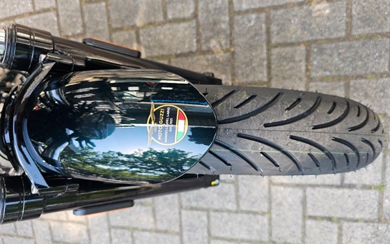 Neufahrzeug Moto Guzzi V7 Special - Bild 5