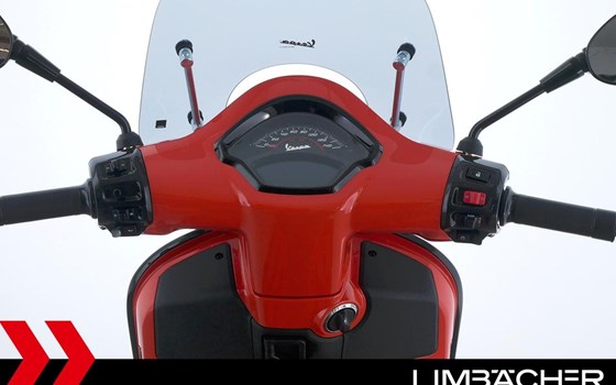 Gebrauchtmotorrad Vespa GTS 300 Super Sport - Bild 13