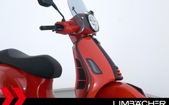 Gebrauchtmotorrad Vespa GTS 300 Super Sport - Bild 27