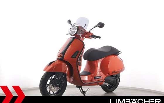 Gebrauchtmotorrad Vespa GTS 300 Super Sport - Bild 4