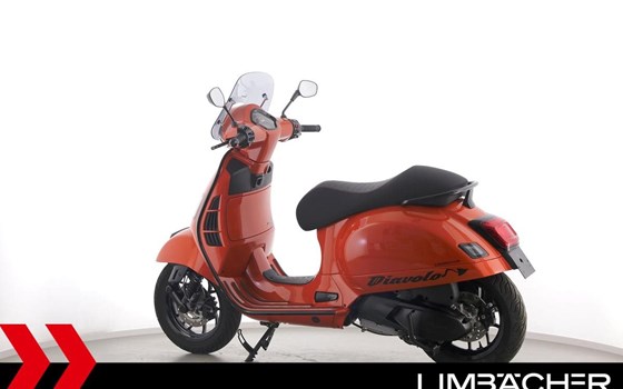 Gebrauchtmotorrad Vespa GTS 300 Super Sport - Bild 6