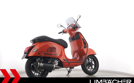Gebrauchtmotorrad Vespa GTS 300 Super Sport - Bild 9
