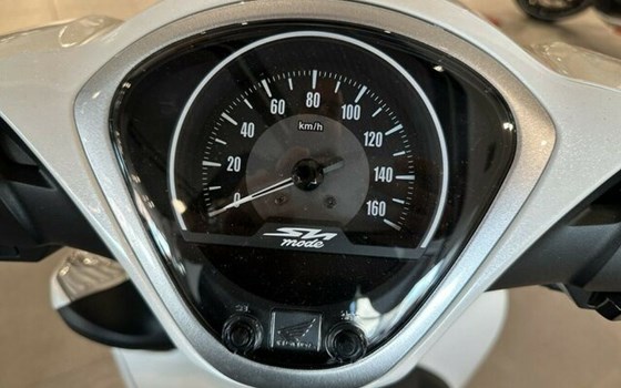 Neufahrzeug Honda SH125 - Bild 6