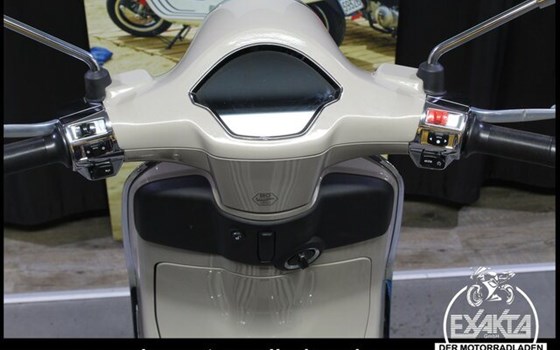 Neufahrzeug Vespa Primavera 125 S - Bild 12