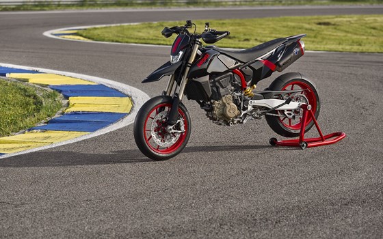 Neufahrzeug Ducati Hypermotard 698 Mono Nera - Bild 6