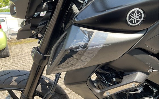 Gebrauchtmotorrad Yamaha MT-125 - Bild 3