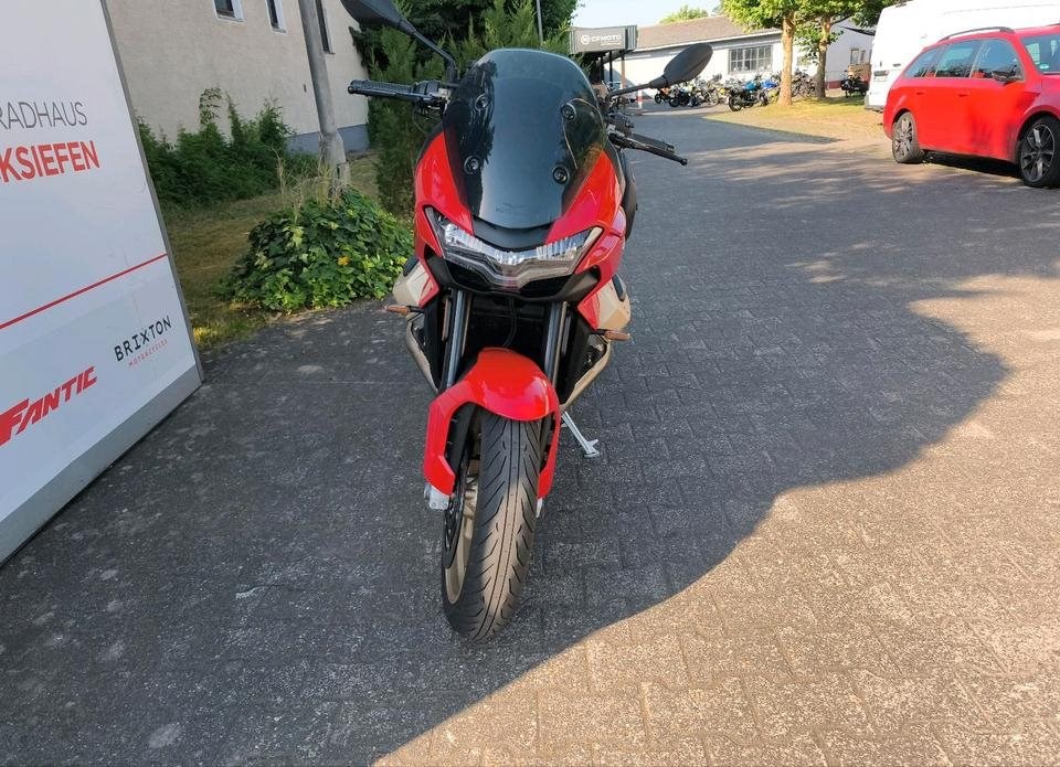 Angebot Moto Guzzi V100 Mandello