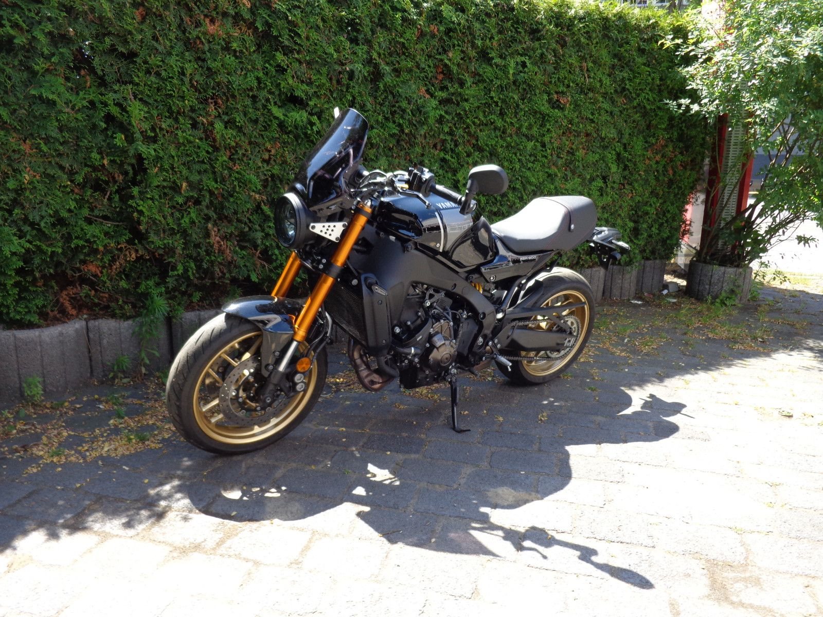 Yamaha XSR900