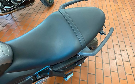 Gebrauchtmotorrad Triumph Trident 660 - Bild 4