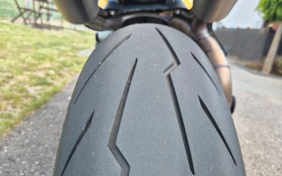Gebrauchtmotorrad Ducati Panigale V2 S - Bild 3