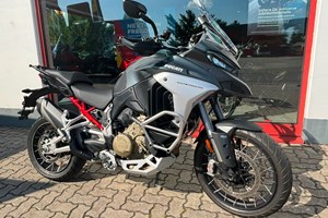 Angebot Ducati Multistrada V4 S