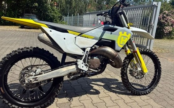 Gebrauchtmotorrad Husqvarna TC 125 - Bild 1