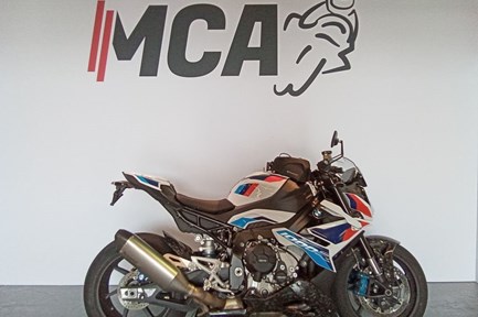 BMW M 1000 R