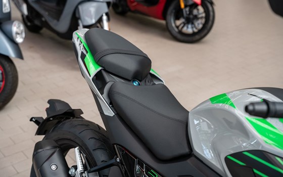 Neufahrzeug KL Motors KXE 125 - Bild 11