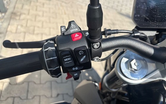 Gebrauchtmotorrad BMW F 900 R - Bild 12