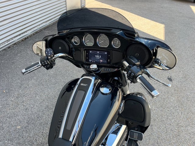 Harley-Davidson Touring Street Glide Special FLHXS (schwarz) - Bild 6