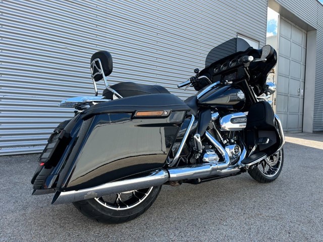Harley-Davidson Touring Street Glide Special FLHXS (schwarz) - Bild 9