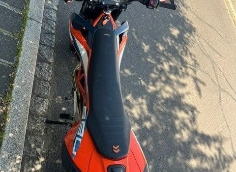 Gebrauchtmotorrad KTM 690 SMC R - Bild 5