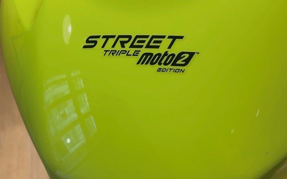 Motorrad Occasion Triumph Street Triple 765 Moto2 Edition - Bild 4