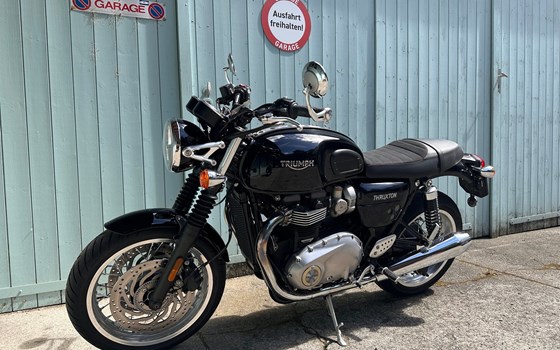Motorrad Occasion Triumph Thruxton 1200 - Bild 2