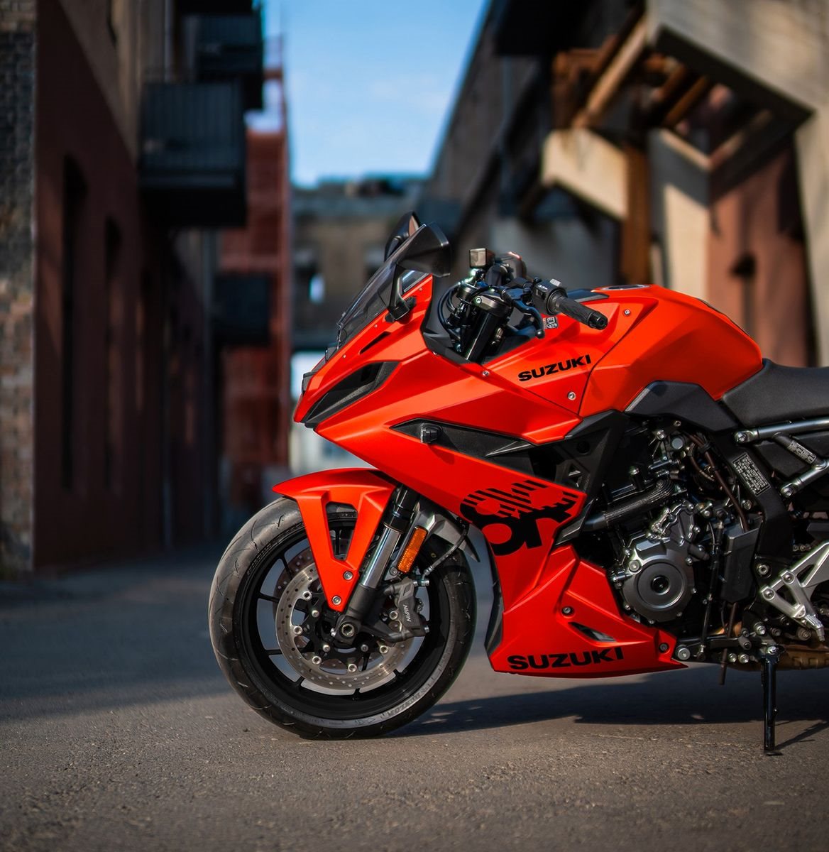 Suzuki GSX-8R Daidai-Iro Edition