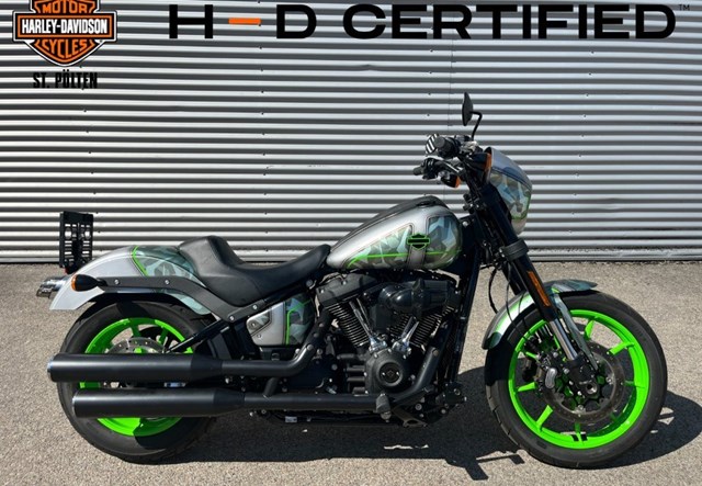 Harley-Davidson Softail Low Rider S FXLRS (silber)