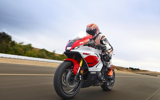 Neufahrzeug Yamaha R7 35 kW - Bild 4