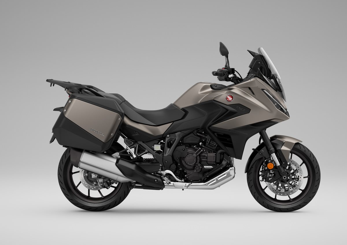 Honda NT1100 DCT Electronic Suspension