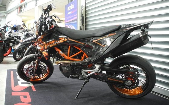 Gebrauchtmotorrad KTM 690 SMC R - Bild 2