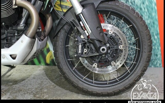 Gebrauchtmotorrad Moto Guzzi V85 TT Centenario - Bild 21