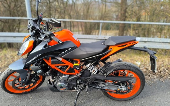Gebrauchtmotorrad KTM 390 Duke - Bild 20