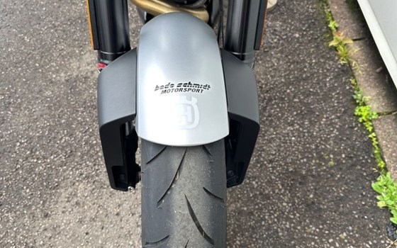 Gebrauchtmotorrad Husqvarna Vitpilen 701 - Bild 9