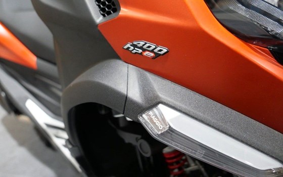 Gebrauchtmotorrad Piaggio MP3 400 Sport - Bild 8